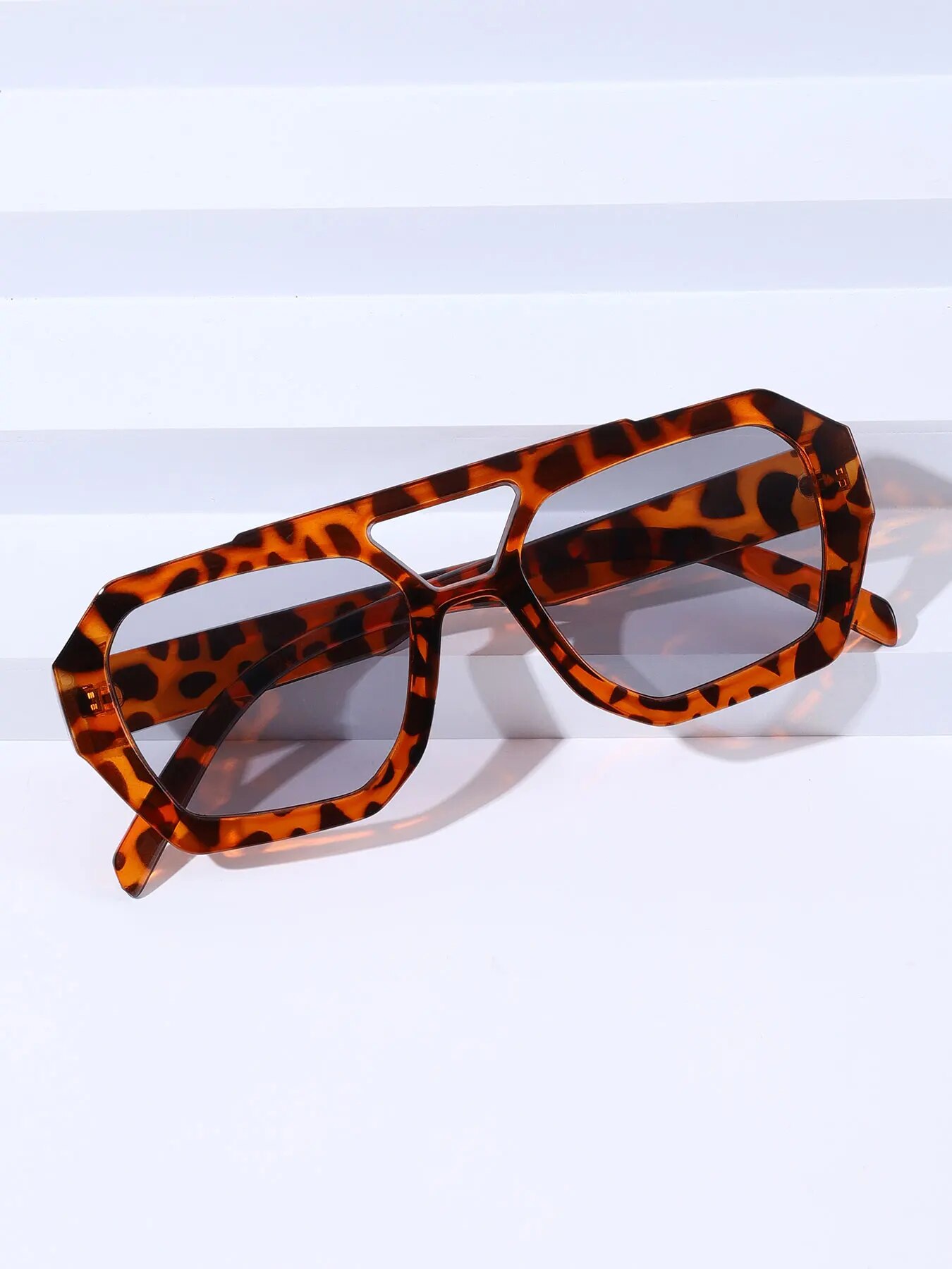 Lunettes de soleil carrées vin - Men'S Fashion Luxury Brands avis et prix